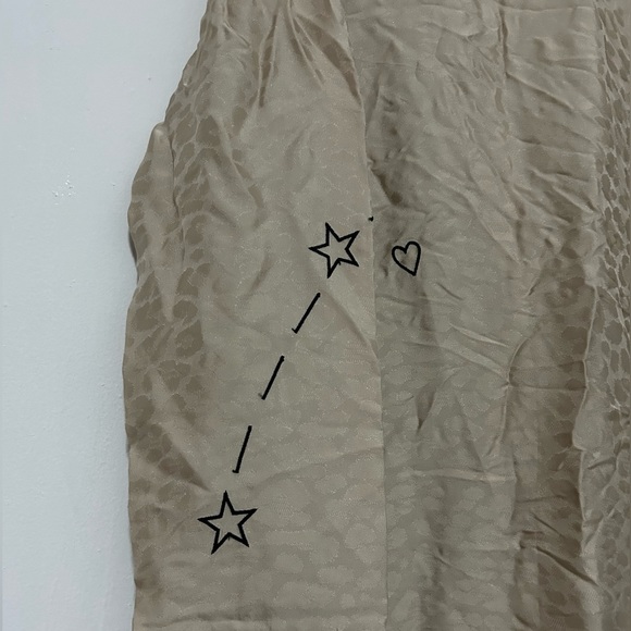 sadie and voltaire silk robe - Picture 4 of 5